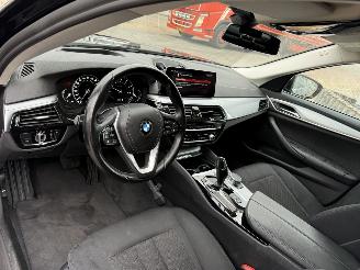 BMW 5-serie 520i Executive picture 16