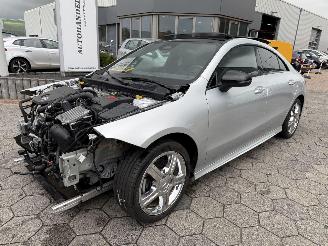 Schadeauto Mercedes Cla-klasse Automaat Panoramadak 180 AMG Line 2023/10