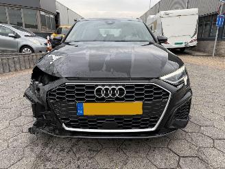 Audi A3 Sportback 35 TFSI S edition picture 2