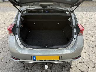 Toyota Auris 1.2T Aspiration Limited picture 13