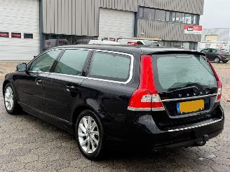 Volvo V-70 1.6 D2 Kinetic AUTOMAAT picture 6