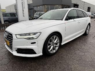 Unfallwagen Audi A6 avant 50 TDI quattro 2018/11