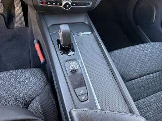 Volvo V-60 2.0 B3 Essential Edition picture 21