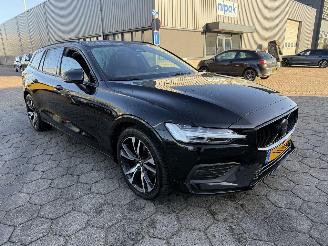 Volvo V-60 2.0 B3 Essential Edition picture 3