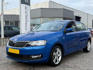 damaged passenger cars Skoda Rapid Spaceback 1.0 TSI AUTOMAAT Greentech Clever 2018/3