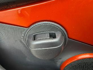 Toyota Aygo 1.0 VVT-i Dynamic Orange picture 17