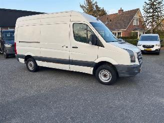 skadebil bedrijf Volkswagen Crafter 2.5 TDI LANG HOOG KLIMA. 2008/4