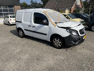 Unfall Kfz Van Mercedes Citan 108 CDI. AIRCO. 2018/11