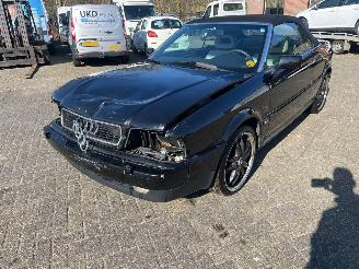 Audi 90 2.8 V6.  AUTOMAAT. 44000 milles. !!! picture 2