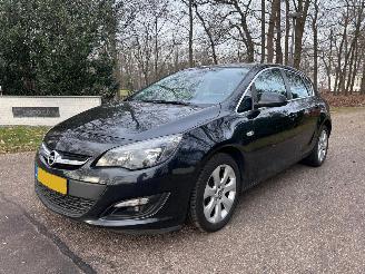 Avarii autoturisme Opel Astra 1.4 Turbo Blitz. 2014/8
