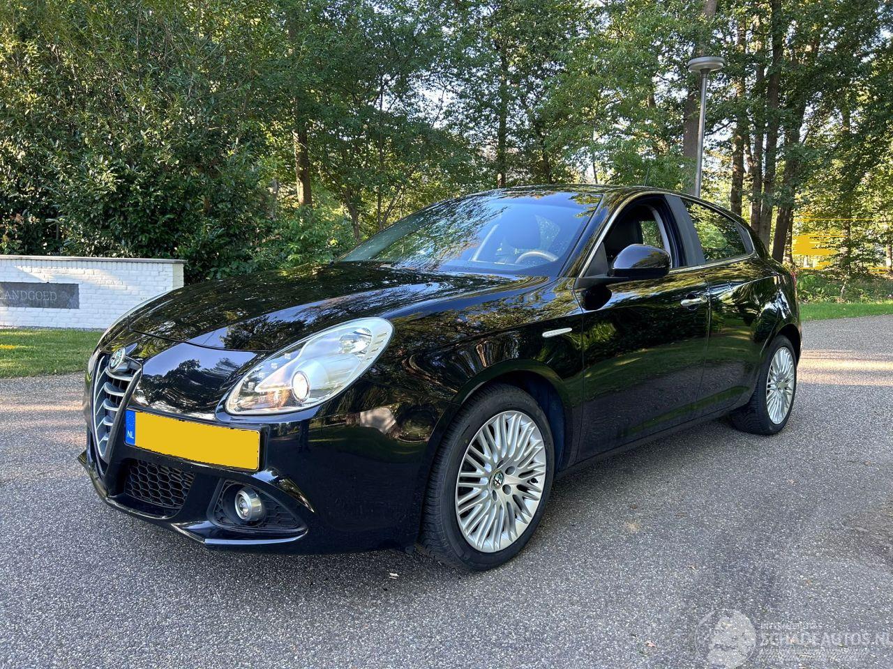 Alfa Romeo Giulietta 1.6 JTDM Excusive.