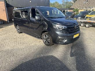 skadebil bedrijf Renault Trafic 2.0 Blue Dci EDC 170 T9 L2H1 DUBBELCABINE AUTOMAAT EDITION NR 350 2024/10
