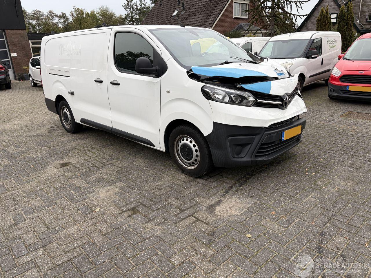 Toyota Proace PROACE WORKER 2.0 D-4D Navigator Long