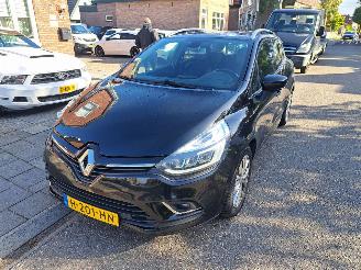 Voiture accidenté Renault Clio 1.5 dci 2018/1
