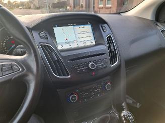 Ford Focus 10.i titanium picture 7