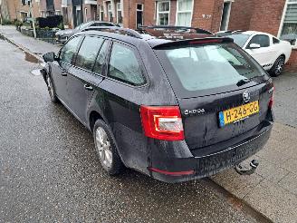 Skoda Octavia 1.4 tsi automaat picture 5