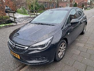 Schadeauto Opel Astra 1.0 online edition 2018/11
