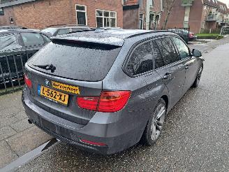 BMW 3-serie 316i high executive picture 4