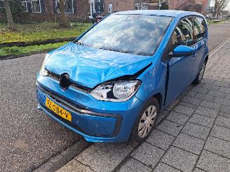 Auto incidentate Volkswagen Up! 1.0 bmt move 2018/11