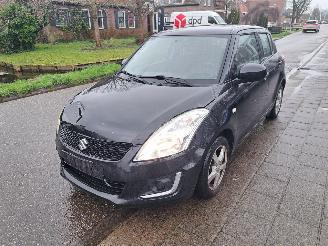 Vaurioauto  passenger cars Suzuki Swift 1.2 comfort eass. 2016/2