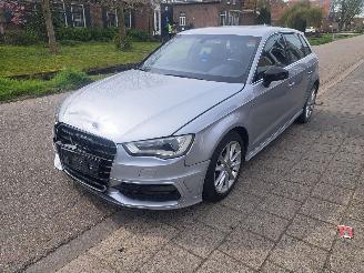 Unfallwagen Audi A3 1.4 TFSi G-TRON automaat attraction 2016/2