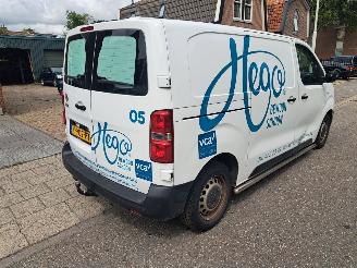 Toyota Proace 1.6 D-4D cool comf. picture 5