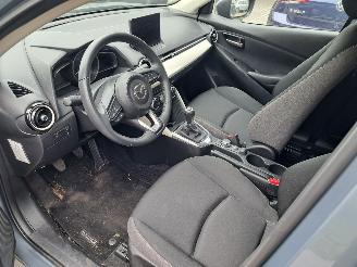 Mazda 2 1.5i cent line picture 3