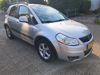 Vaurioauto  passenger cars Suzuki SX4 1.6i shogun 108003km nap 2008/4