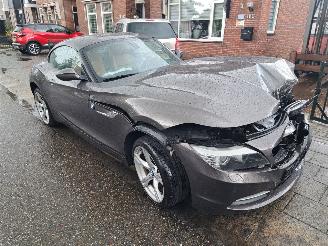Schadeauto BMW Z4 2.3i S drive executive 2011/9