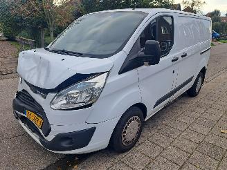 krockskadad bil bedrijf Ford Transit Custom 2.2 TDCi 2014/9