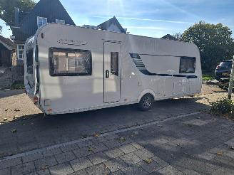 skadebil caravan LMC  MUN VIVO 520E 2015/8
