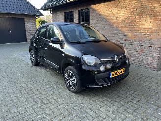 Schadeauto Renault Twingo 1.0 SCe AUTHENTIQUE 2015/1