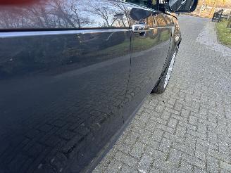 Land Rover Discovery 3.0TD6 FIRST EDITION (GRIJS KENTEKEN) picture 16