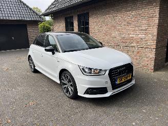 Vaurioauto  passenger cars Audi A1 1.0 TFSI SPORTBACK AUTOMAAT 2018/4