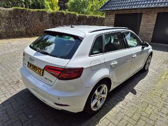 Vaurioauto  passenger cars Audi A3 SPORTBACK SPORT 30 TFSI EDITION NAVI 2020/5