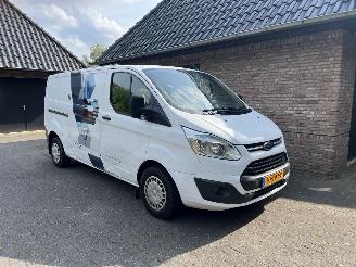 Ford Transit Custom 290 2.2 TDCI L2H1 AIRCO picture 5