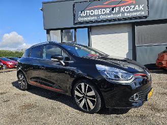 occasion passenger cars Renault Clio Renault Clio 1.2 Tce Grandtour Intens AUTOMAAT 2016/7