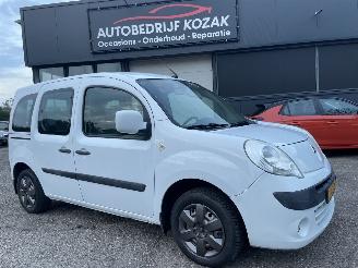 okazja samochody osobowe Renault Kangoo Family 1.6-16V Expression NAVI NIEUWE APK 2010/7
