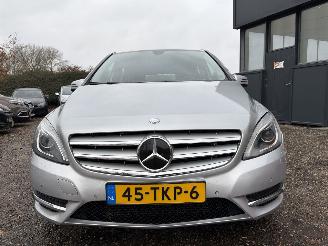 Mercedes B-klasse 180 Ambition AIRCO CRUISE PDC TREKHAAK picture 5