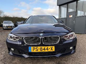 BMW 3-serie 320i xDrive High Executive 4x4 automaat picture 6