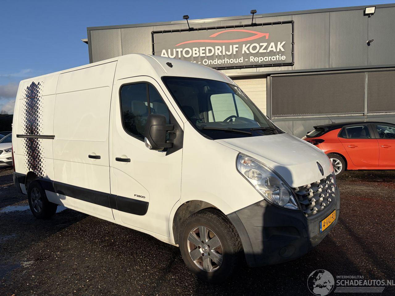 Renault Master T35 2.3 dCi L2H3 AIRCO NAVI