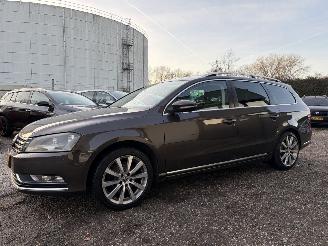 Volkswagen Passat 1.4 TSI Executive Line AUTOMAAT AIRCO NAVI picture 2