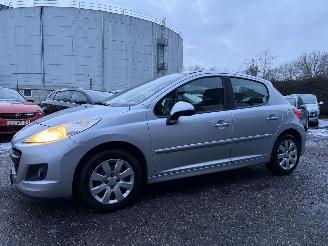 Peugeot 207 1.4 HDI Blue Lease AIRCO picture 2