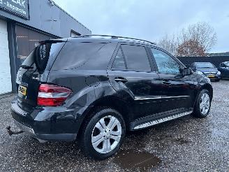 Mercedes M-klasse 320 CDI Automaat Bedrijfsauto picture 4