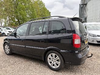 Opel Zafira -A 2.0-16V OPC AIRCO 7-pers. NIEUWE APK picture 3