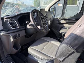 Ford Transit Custom 2.0 TDCI L2 Limited DC picture 5
