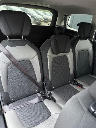 Citroën C4-picasso GRAND PICASSO 1.6 e-HDI EXCLUSIVE 7-pers AUTOMAAT picture 9