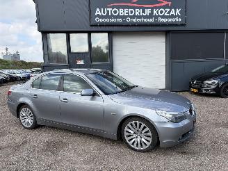 occasion passenger cars BMW 5-serie 530i High Executive SEDAN AUTOMAAT NIEUWE APK 2005/1
