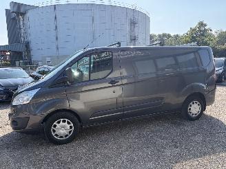 Ford Transit Custom 2.0TDCI L2H1Limited Edition 3-pers picture 2