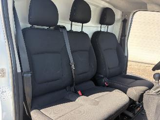 Renault Trafic 1.6 dCi L1H1 Generique 3-pers.EURO 6 picture 11